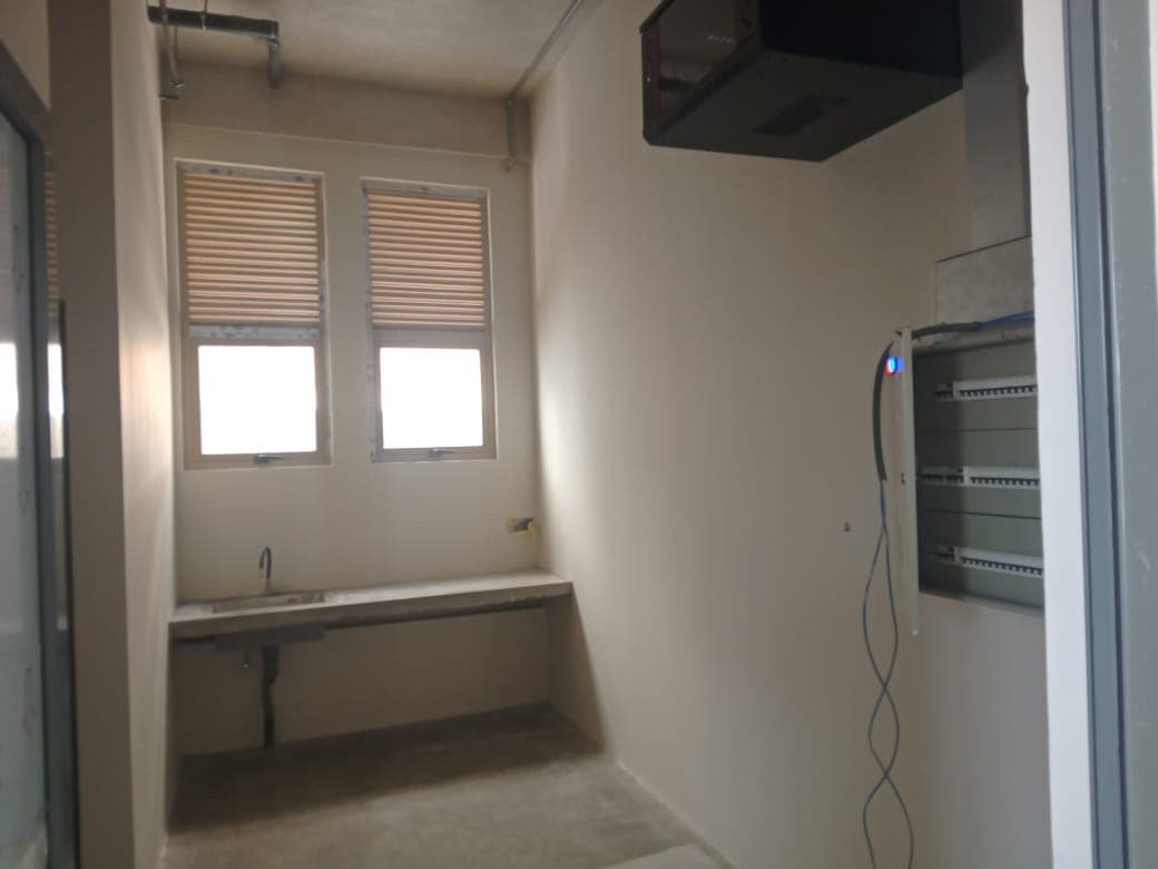 Elite Corporate Office — Flower Terrace Road - image 6