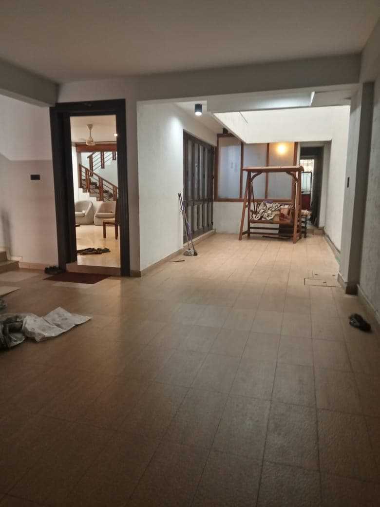 Modern Solar-Powered Residence — St. Kilda’s Lane - image 2