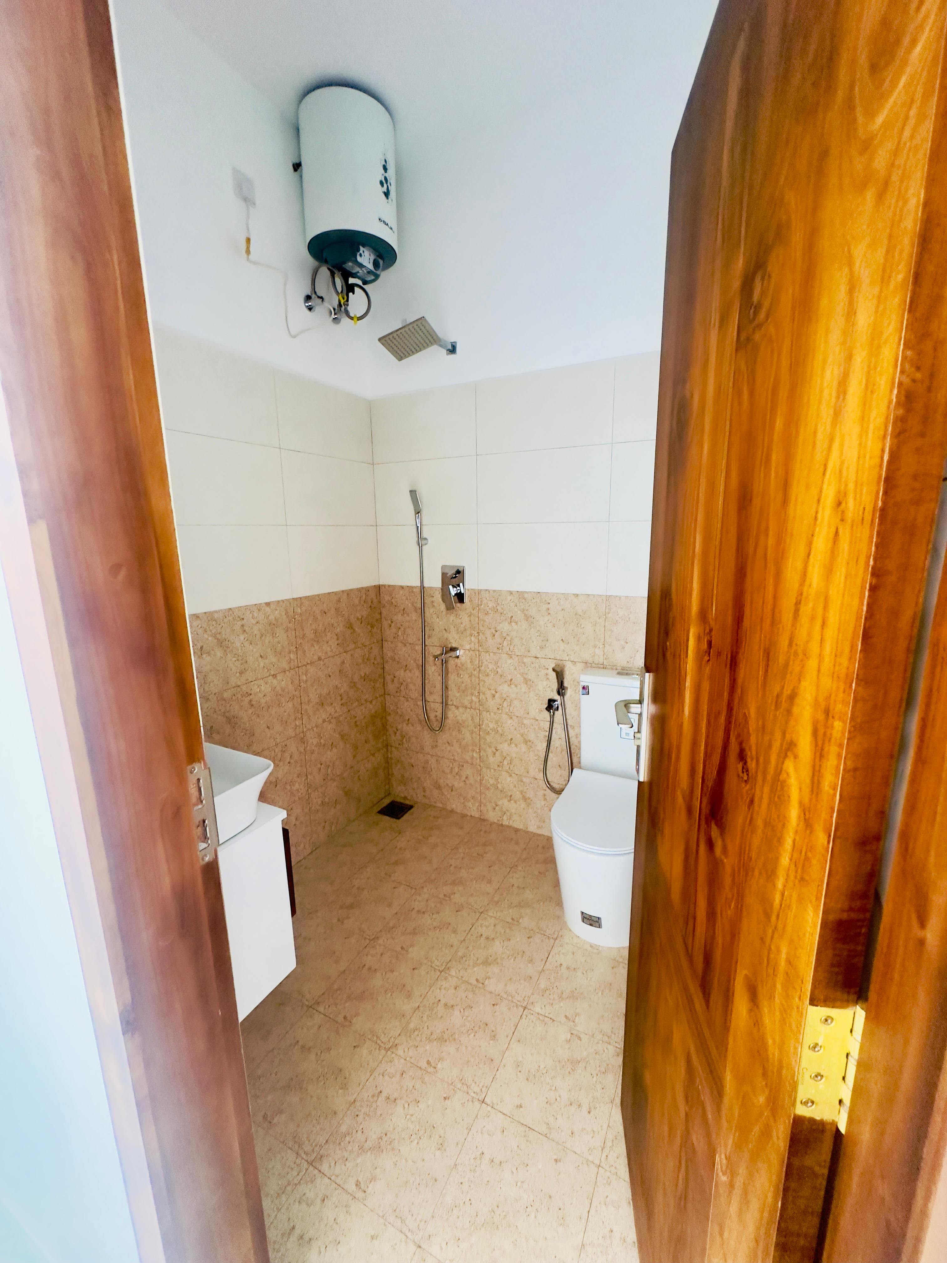 Orchard Grand — Colombo 03 - image 8