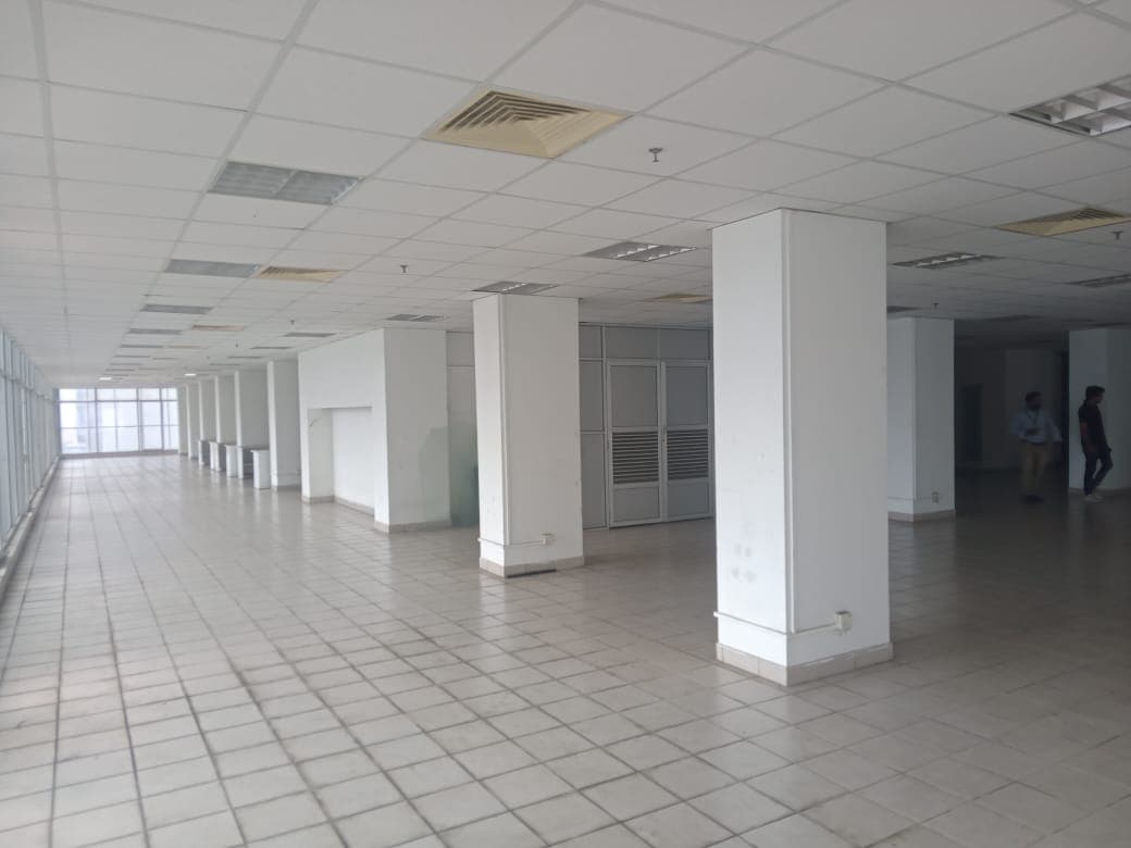 Platinum One Suite (Large Floor) — Colombo 03 - image 7