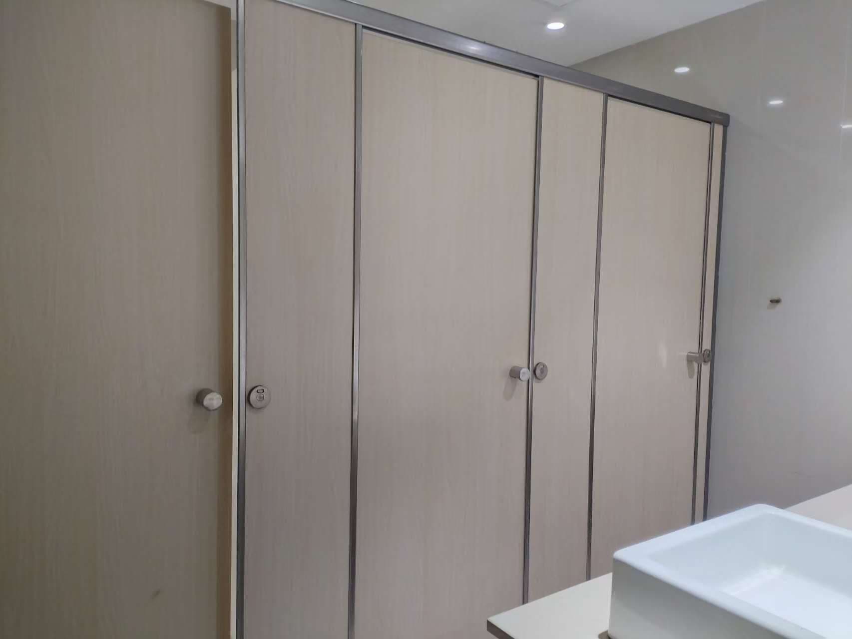 Sino Lanka Tower — Sri Jayewardenepura Kotte - image 7