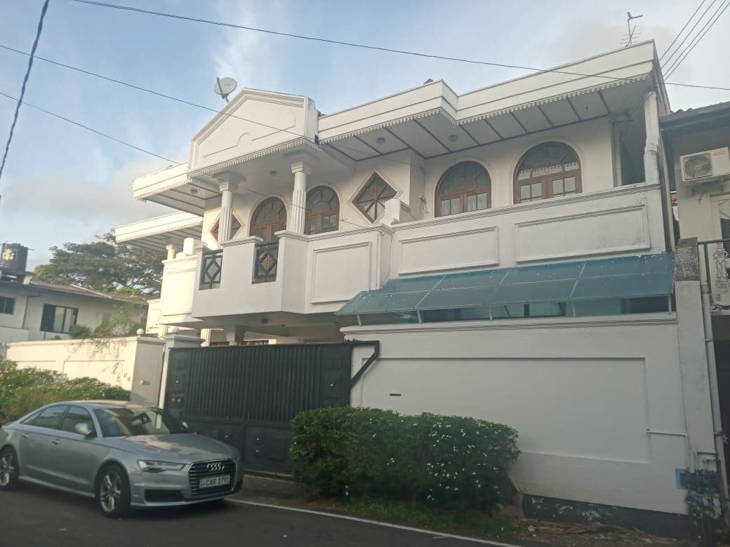 Villa at Gothami Road, Colombo 08 - image 2